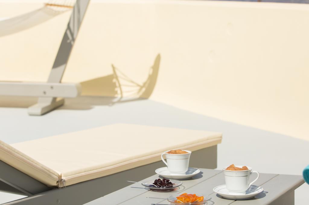 Love Nest With Hot Tub, Hammam & Outdoor Cinema Akrotiri  Bagian luar foto
